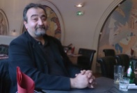 12 décembre 2013. Makan Safardjou au café de l'Opéra. Urbaniste et architecte, il travaille à "réhumaniser la ville"